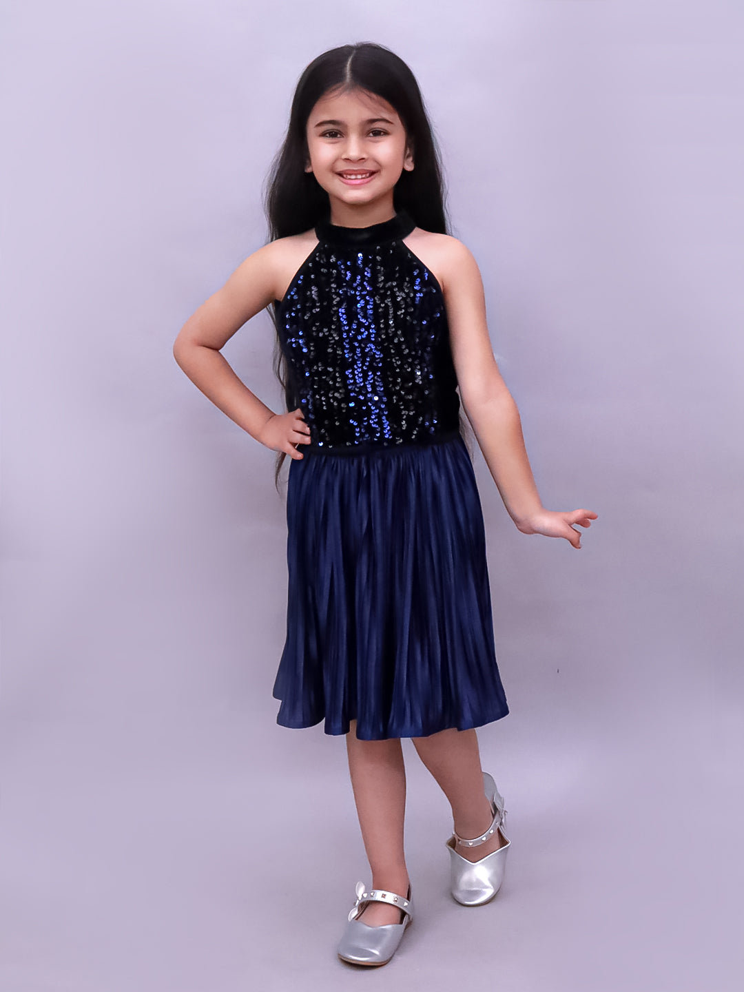 Girls Designer Sequins Top And Pleated Skirt Co-Ord