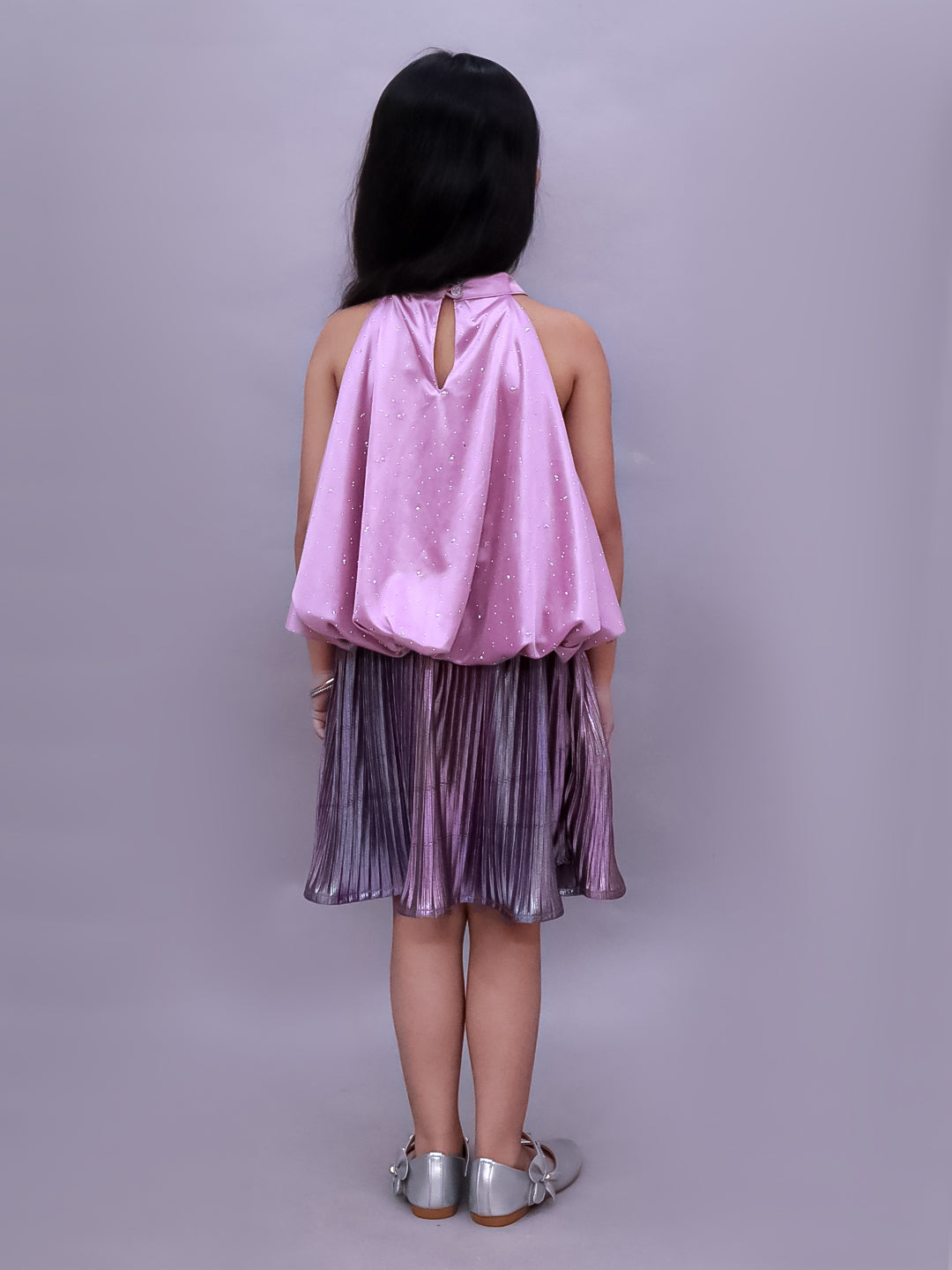 Girls Sleeveless Balloon Top With Pleated Skirt